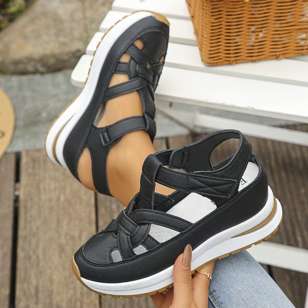 Sandalias deportivas con cuña baja®