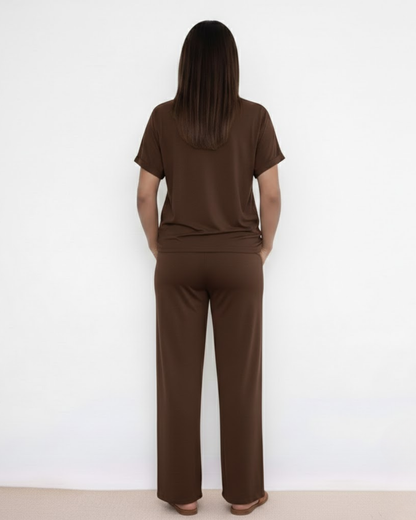 Conjunto de Estética Contemporánea y Confort Superior Para Mujer