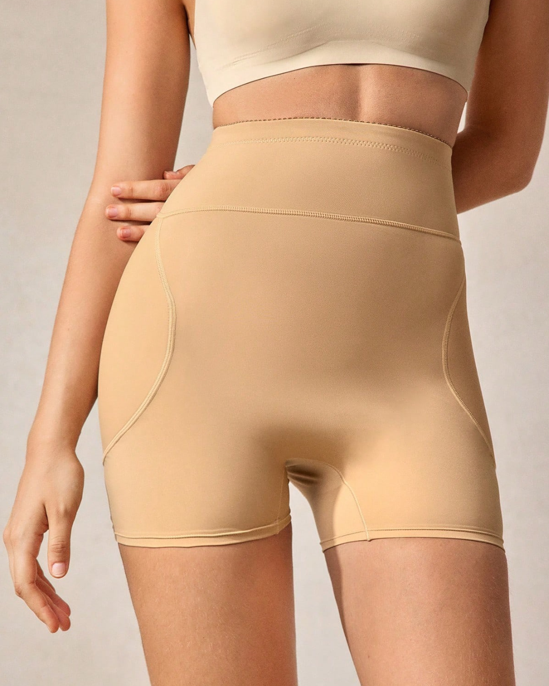 Short Moldeador con Almohadillas de Espuma para la Cadera